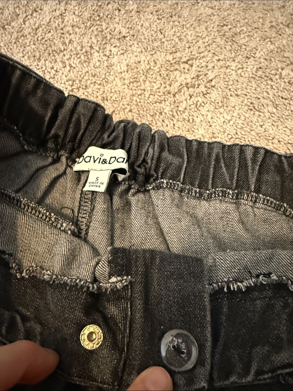 DAVI & DANI Black Washed Denim Wide-Leg Pants - Picture 16 of 16